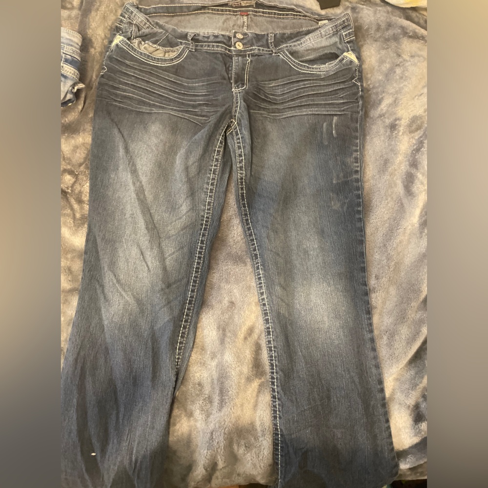 Women’s Flare Low-Rise Jenas